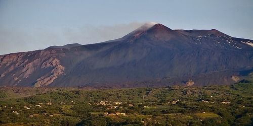 Stratovolcan de l'Etna. Valle del Bove Webcam