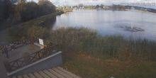 Aussichtsplattform an einem örtlichen See Webcam