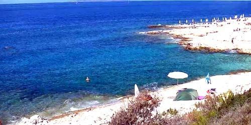 Felsiger Strand in Sunny Bay Webcam