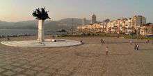Zone avec le monument de Gundogdu Webcam - Izmir