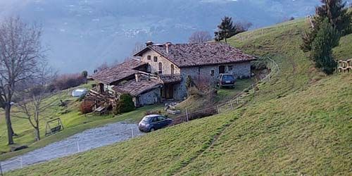Das Gajo Valley ist ein Haus in den Bergen Webcam - Bergamo