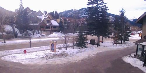 Ostello internazionale. montagne canadesi Webcam - Banff