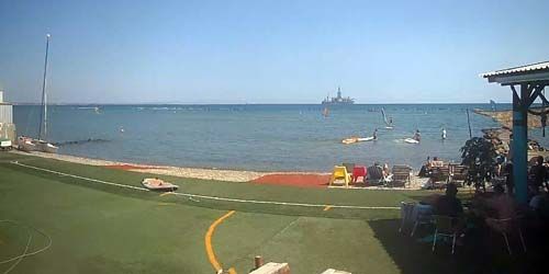 Club de surf de la baie de Larnaca Webcam - Larnaca