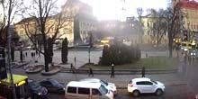 Liberty Avenue, un monument à Taras Shevchenko Webcam - lions
