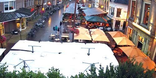 Piazza centrale Marktstraat Webcam - Snek