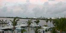 Vista da Oceans Edge Key West Hotel & Marina Webcam