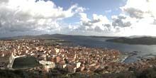 Panorama aus der Höhe, Blick auf die Buchten Webcam - La Maddalena
