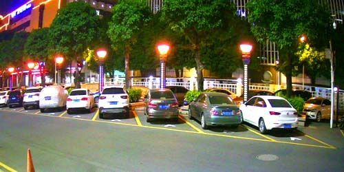 Parken in der Nähe des Hotels im Stadtzentrum Webcam - Shantou
