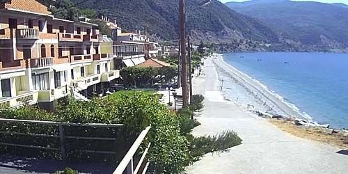 Promenade mit Strand im Dorf Edipsos Webcam - Chalkis