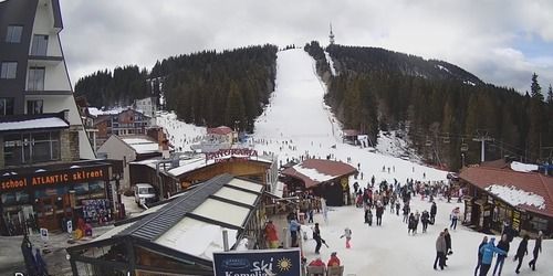 Base de ski "Étudiants". Pic Snezhanka Webcam