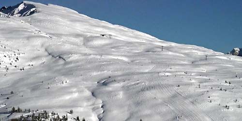 Sentiero alpino in una stazione sciistica Webcam