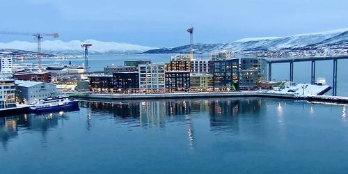 Tromsø-Brücke. Wohnanlage Vervet Webcam