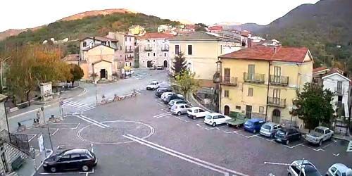 Place centrale de la commune de Longano Webcam - Isernia